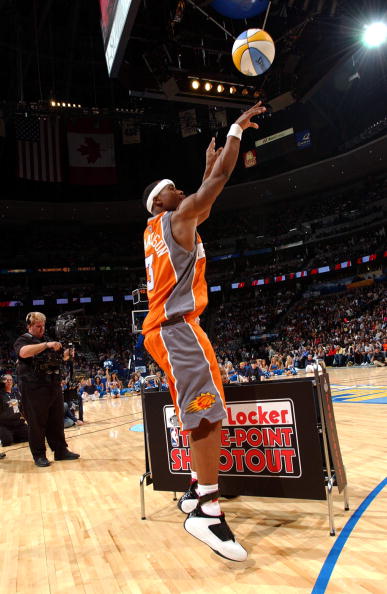 取得压倒性 取得压倒性