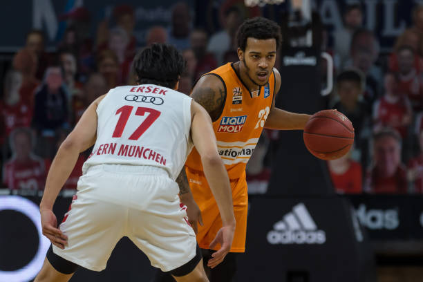 默默无闻 默默无闻