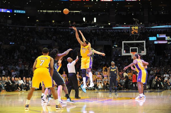 体育一看亚运会：圆梦亚运 山东帆船运动员单梦缘勇夺金牌